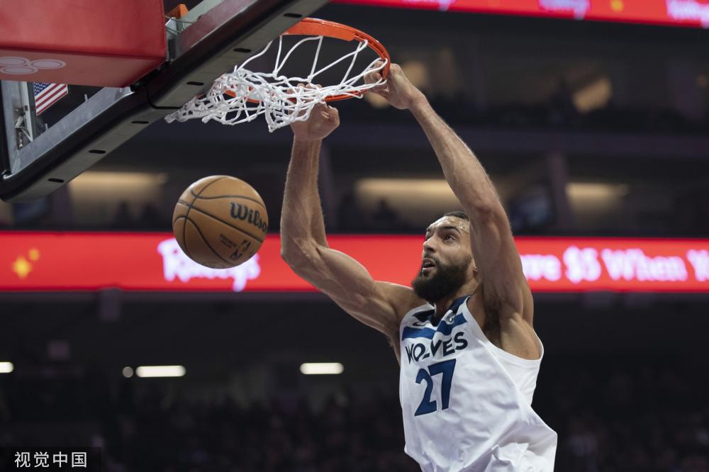 但同时也暴 但同时也暴