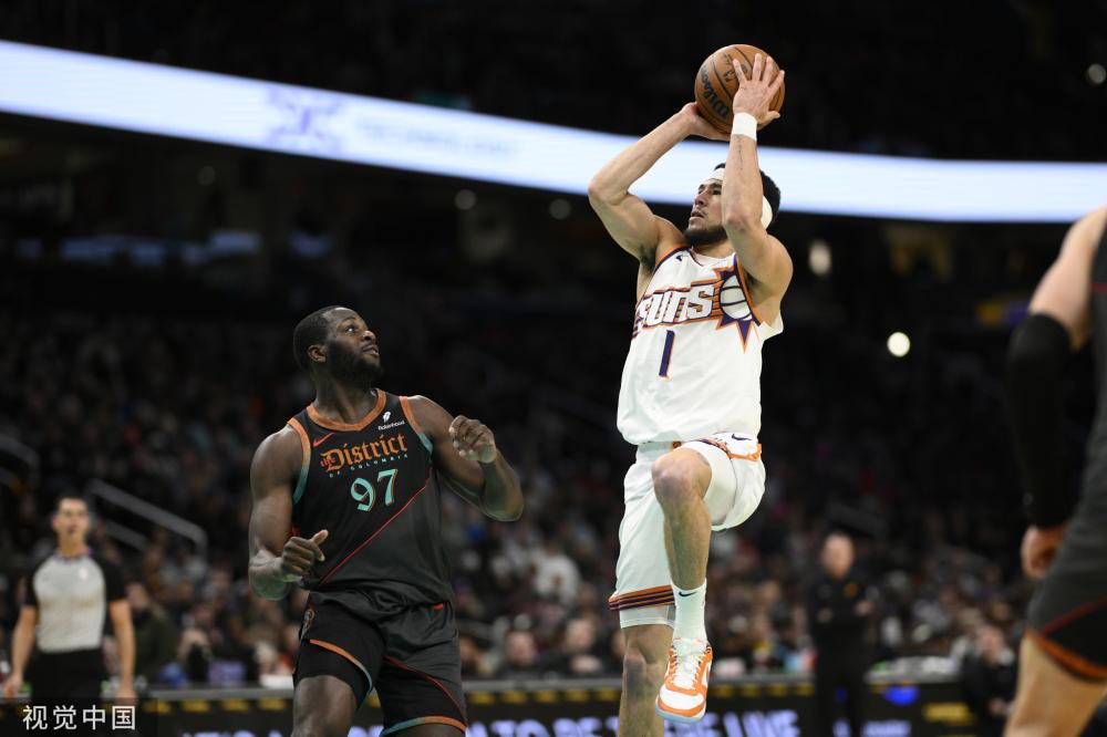 场上无可争 场上无可争