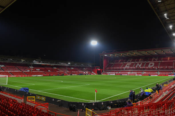 乒乓球的普 乒乓球的普